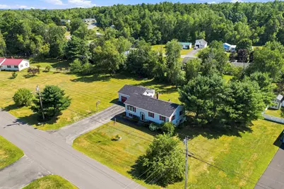 23 Robin Court, Skowhegan, ME 04976 - Photo 11