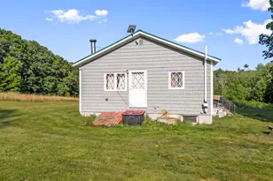 19 Schacht Ln, Gardiner, ME 04345 - Photo 7