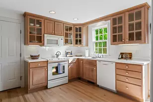 3 Church St, Kennebunkport, ME 04046 - Photo 17
