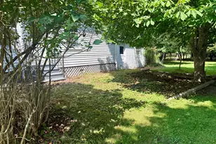 33 Center St, Machias, ME 04654 - Photo 9