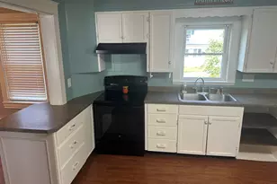 6 Whitney St, Presque Isle, ME 04769 - Photo 13