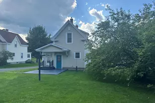 6 Whitney St, Presque Isle, ME 04769 - Photo 7