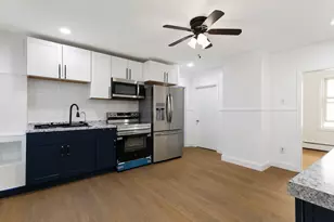 10 Lowell Ct, Lewiston, ME 04240 - Photo 3