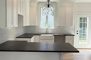 1 Shipwright Ln, Arundel, ME 04046 - Photo 9