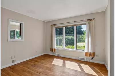 10 Barkley Avenue, Auburn, ME 04210 - Photo 35