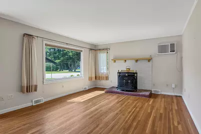 10 Barkley Avenue, Auburn, ME 04210 - Photo 37