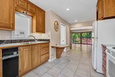 10 Barkley Avenue, Auburn, ME 04210 - Photo 21