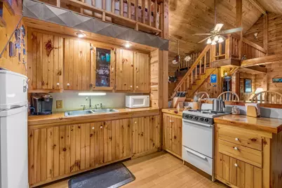 687 E Madagascal Pond Road, Burlington, ME 04417 - Photo 13