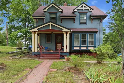 27 W Dartmouth Street, Auburn, ME 04210 - Photo 1