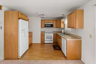 75 Willow Grove Rd, Brunswick, ME 04011 - Photo 17