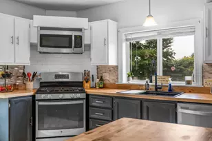 240 Lincoln St, Bangor, ME 04401 - Photo 7