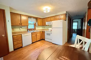 18 Littlefield Dr, Kennebunk, ME 04043 - Photo 3