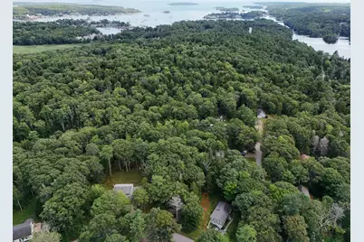 34 Hutchinson Drive, Boothbay Harbor, ME 04538 - Photo 3