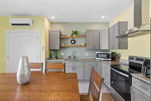 57 Pike St, Biddeford, ME 04005 - Photo 9