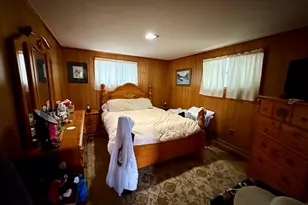 91 Lakeview St, Greenville, ME 04441 - Photo 11