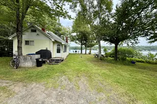 91 Lakeview St, Greenville, ME 04441 - Photo 27
