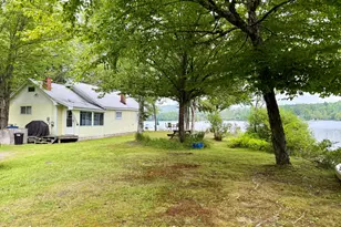 91 Lakeview St, Greenville, ME 04441 - Photo 25