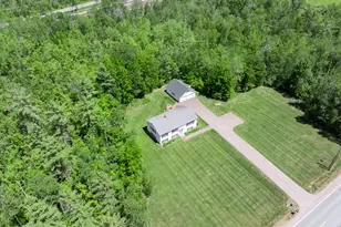 861 Coldbrook Rd, Hermon, ME 04401 - Photo 5