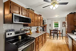 21 Hillcrest St, Gardiner, ME 04345 - Photo 9
