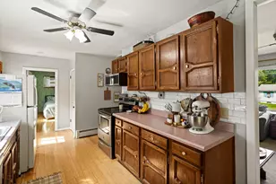 21 Hillcrest St, Gardiner, ME 04345 - Photo 15