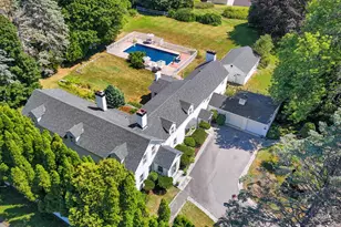 227 Foreside Rd, Cumberland, ME 04110 - Photo 1