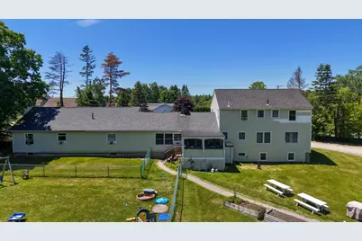 913 Essex Street, Bangor, ME 04401 - Photo 3