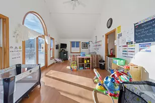 913 Essex St, Bangor, ME 04401 - Photo 11