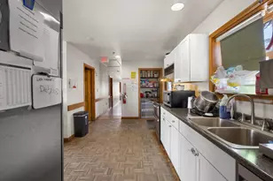 913 Essex St, Bangor, ME 04401 - Photo 19