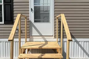 15 French St, Skowhegan, ME 04976 - Photo 3
