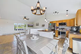 667 Newburgh Rd, Hermon, ME 04401 - Photo 19