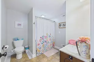 667 Newburgh Rd, Hermon, ME 04401 - Photo 33