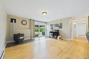 667 Newburgh Rd, Hermon, ME 04401 - Photo 31