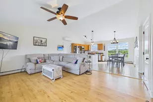 667 Newburgh Rd, Hermon, ME 04401 - Photo 13