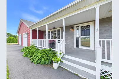 667 Newburgh Road, Hermon, ME 04401 - Photo 5