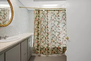 28 Oxford St, Augusta, ME 04330 - Photo 17
