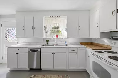 28 Oxford Street, Augusta, ME 04330 - Photo 7