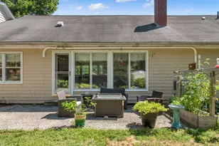 9 Hillcrest St, Hallowell, ME 04347 - Photo 3