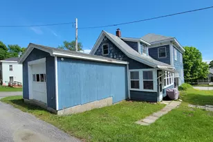 93 Lincoln St, Calais, ME 04619 - Photo 5