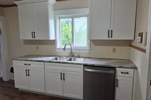 93 Lincoln St, Calais, ME 04619 - Photo 15