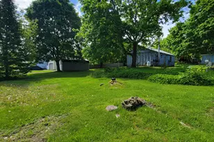 93 Lincoln St, Calais, ME 04619 - Photo 11