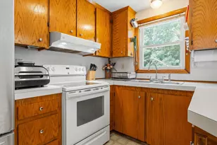 12 Serena St, Lisbon, ME 04250 - Photo 9