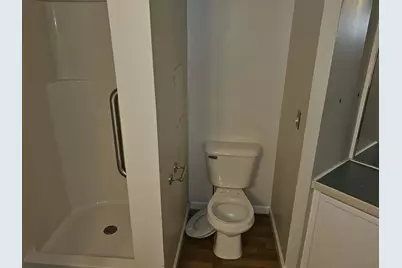 95 Pleasant Street, Oxford, ME 04270 - Photo 15