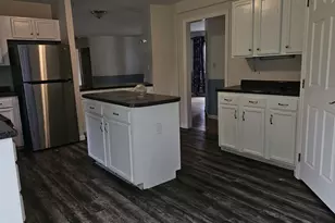95 Pleasant St, Oxford, ME 04270 - Photo 5