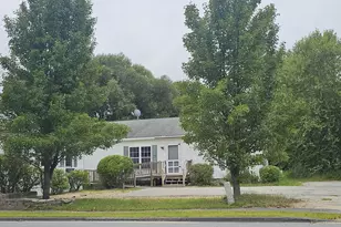 95 Pleasant St, Oxford, ME 04270 - Photo 1
