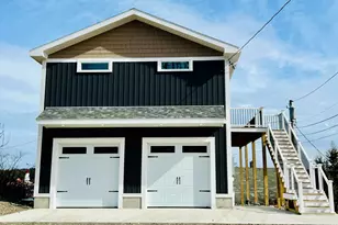 8 Pleasant St, Lubec, ME 04652 - Photo 1
