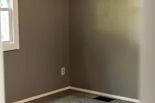679 N French St, Bangor, ME 04401 - Photo 9