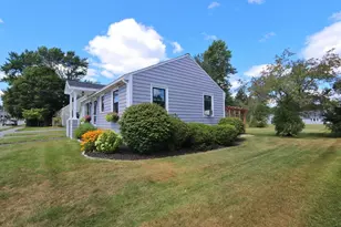 118 Harthorn Ave, Bangor, ME 04401 - Photo 5