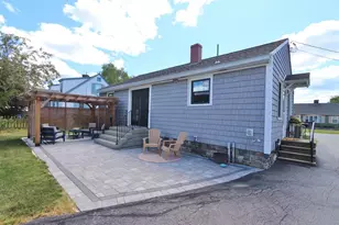 118 Harthorn Ave, Bangor, ME 04401 - Photo 7