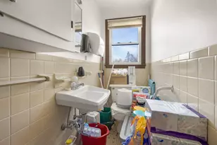 913 Essex St, Bangor, ME 04401 - Photo 47