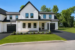8 Collins Pl, Westbrook, ME 04092 - Photo 1